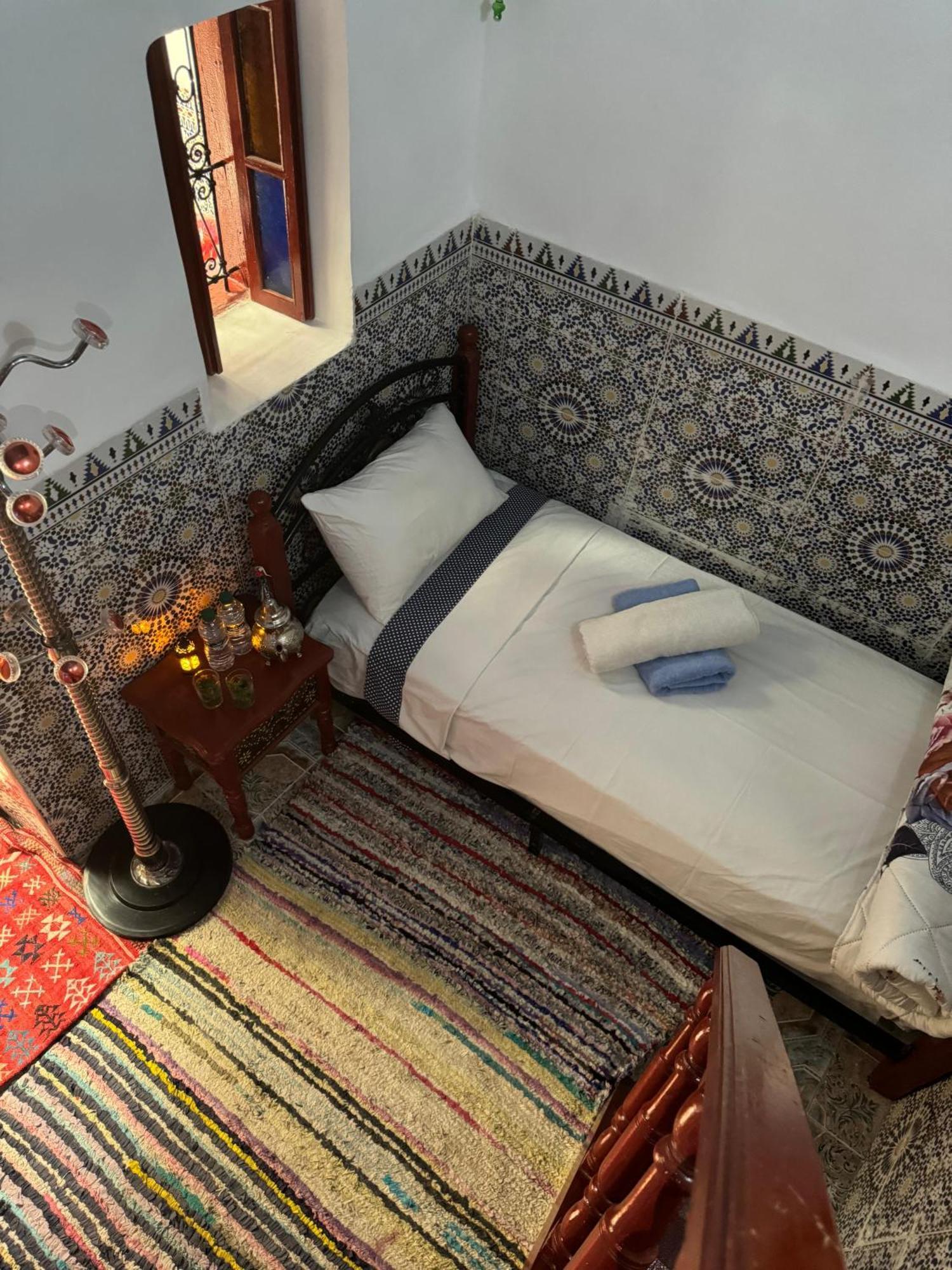 Dar Enouiina Hotel Fes Luaran gambar
