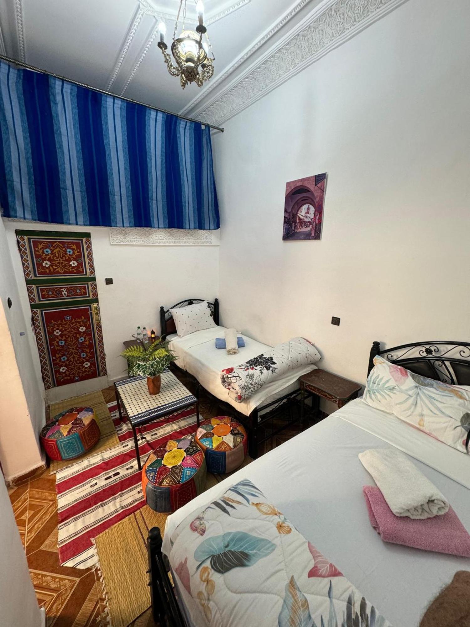 Dar Enouiina Hotel Fes Luaran gambar
