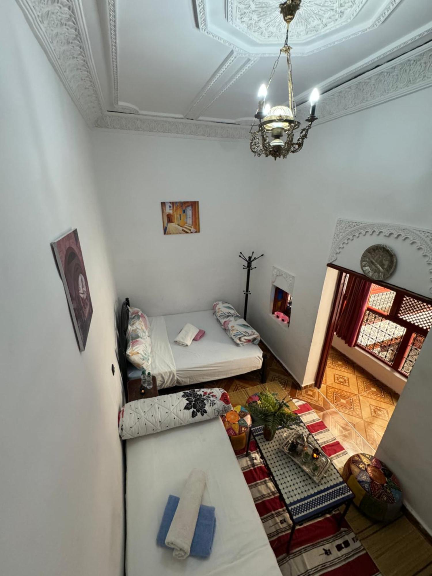 Dar Enouiina Hotel Fes Luaran gambar