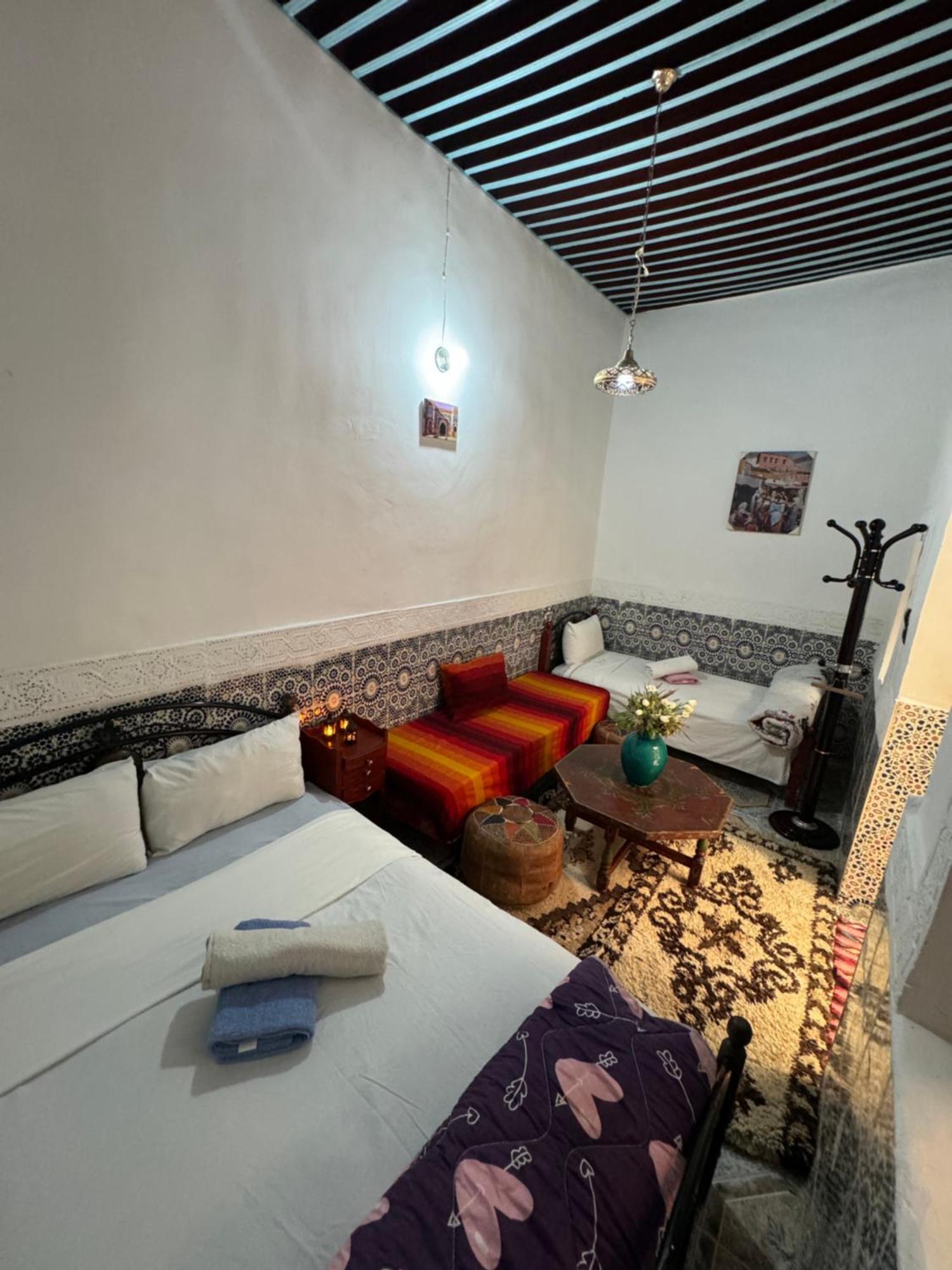 Dar Enouiina Hotel Fes Luaran gambar