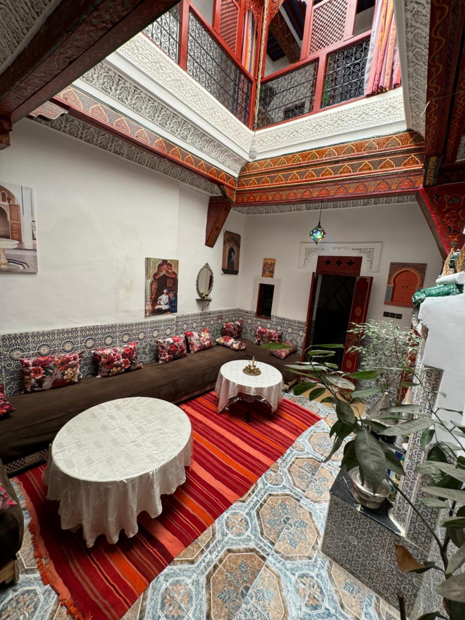 Dar Enouiina Hotel Fes Luaran gambar