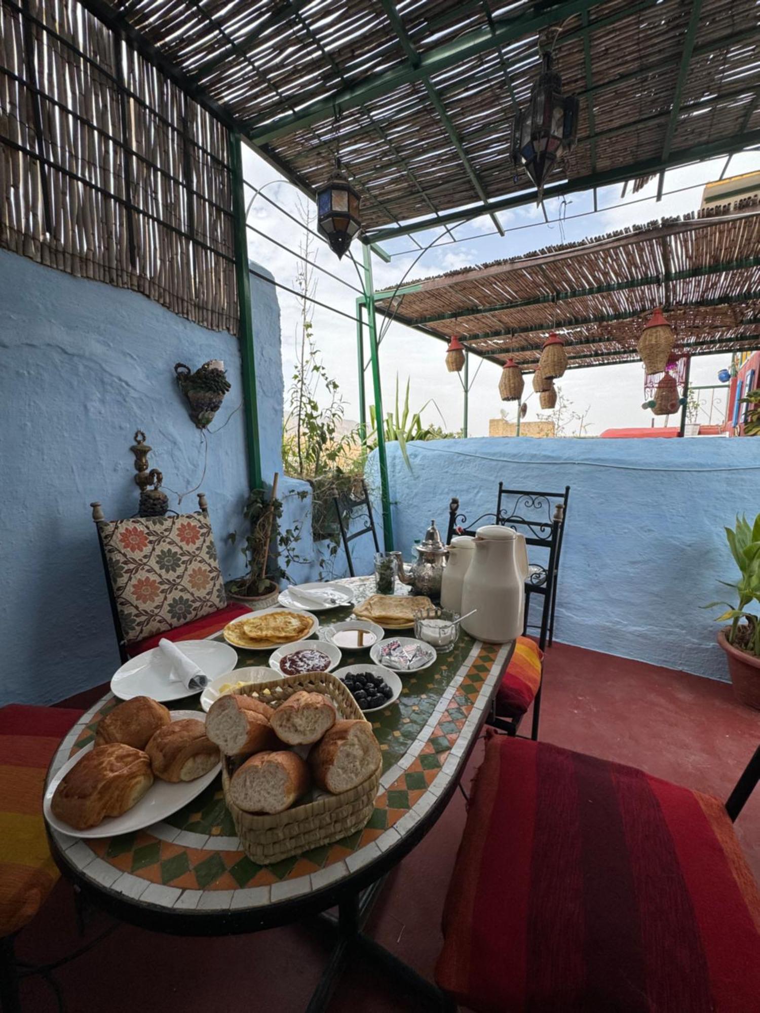 Dar Enouiina Hotel Fes Luaran gambar